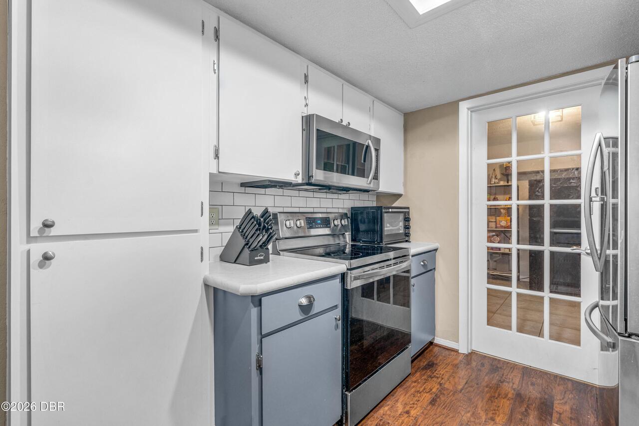 Listing Photo 16