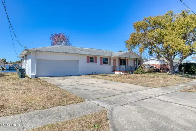 Listing Photo 6