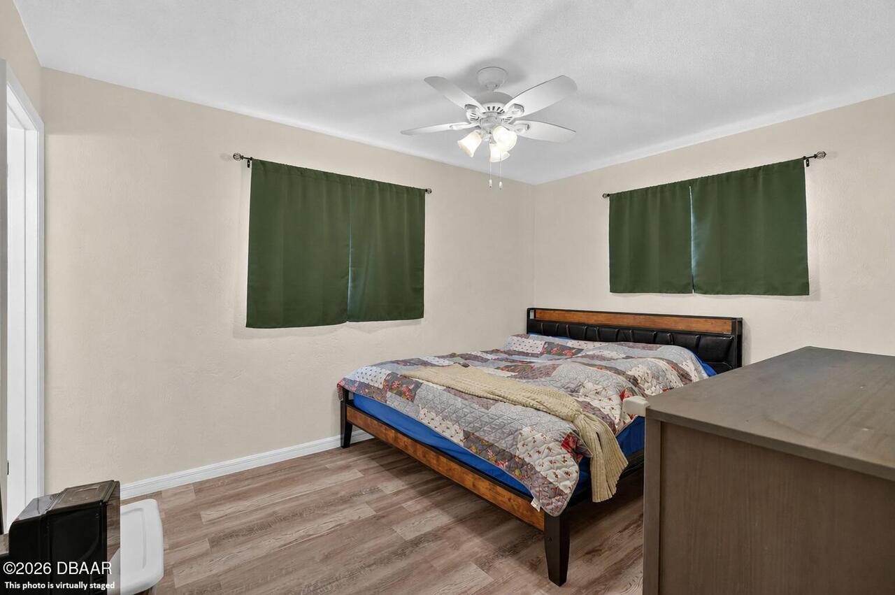 Listing Photo 10