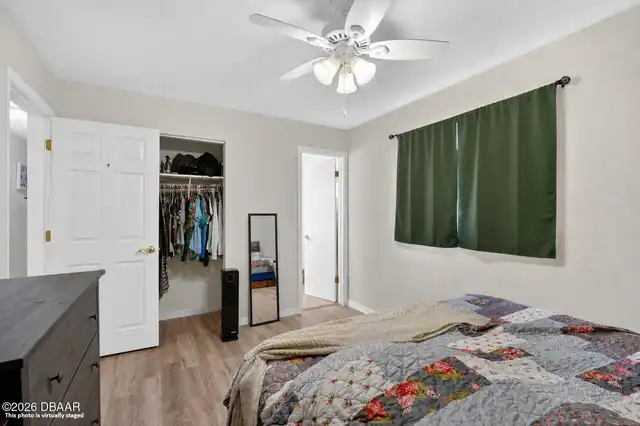 Listing Photo 11