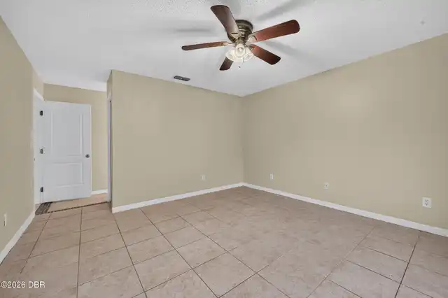 Listing Photo 36