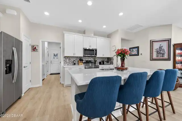 Listing Photo 18