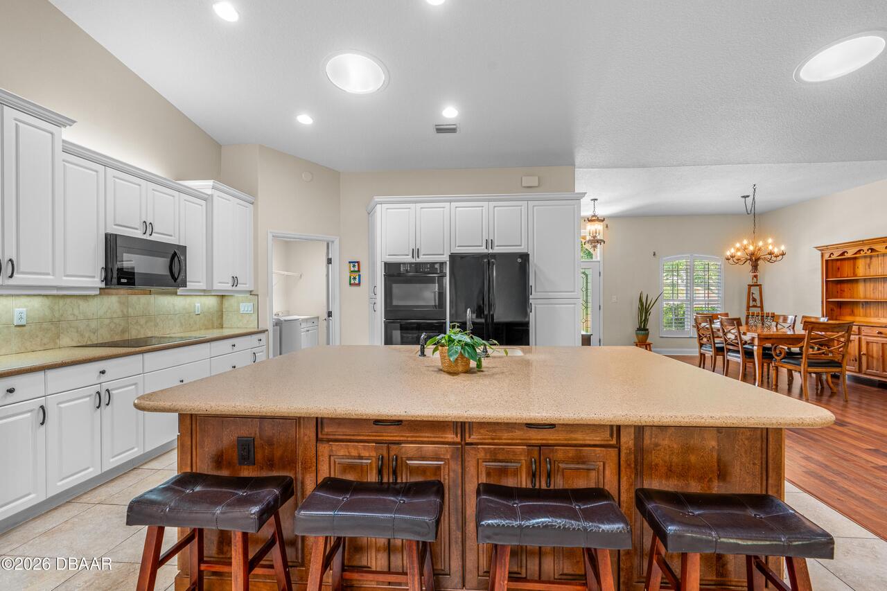 Listing Photo 16