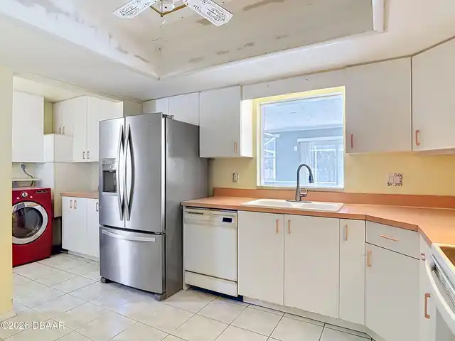 Listing Photo 14