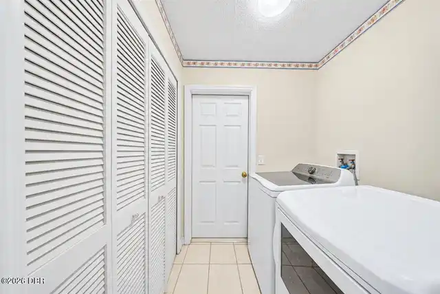 Listing Photo 24