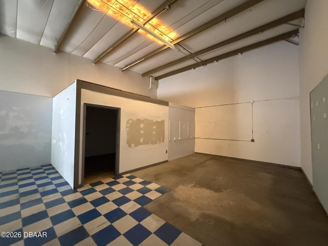 Listing Photo 6