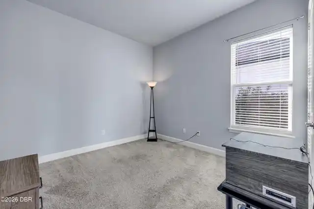 Listing Photo 33