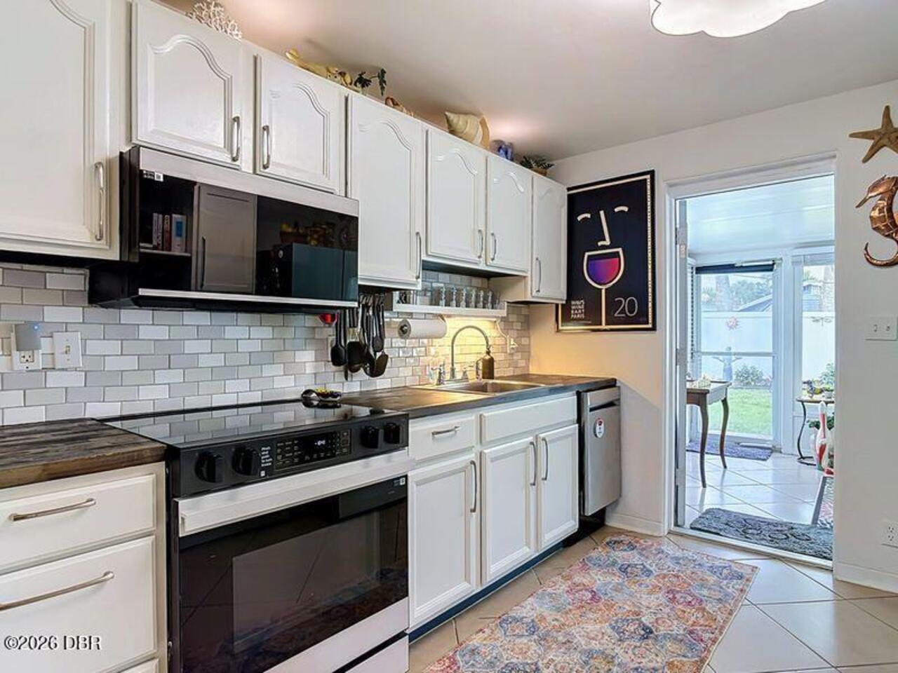 Listing Photo 7