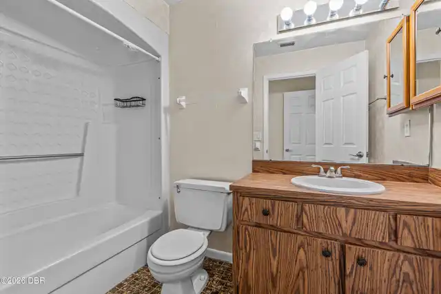 Listing Photo 20