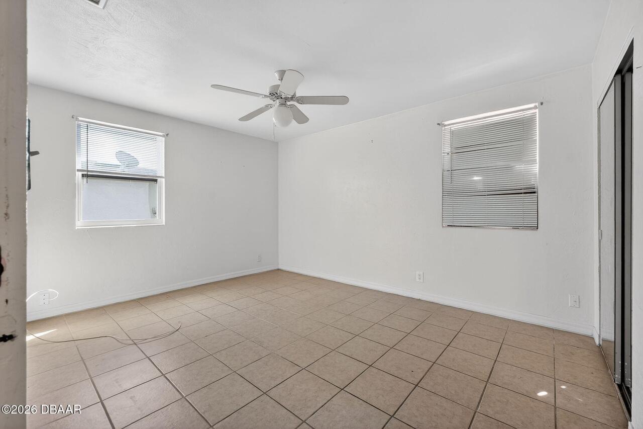 Listing Photo 14