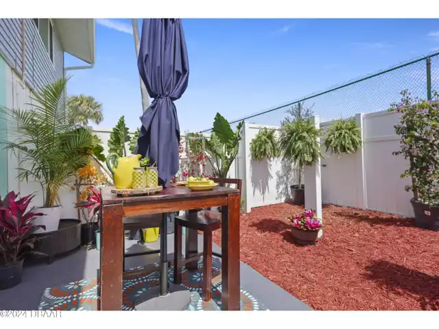 Listing Photo 18