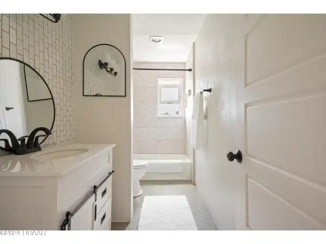 Listing Photo 26