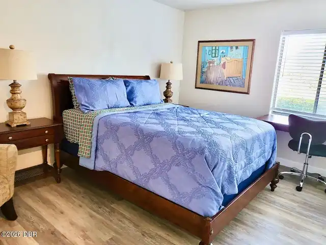 Listing Photo 7