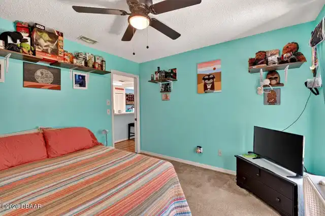 Listing Photo 7