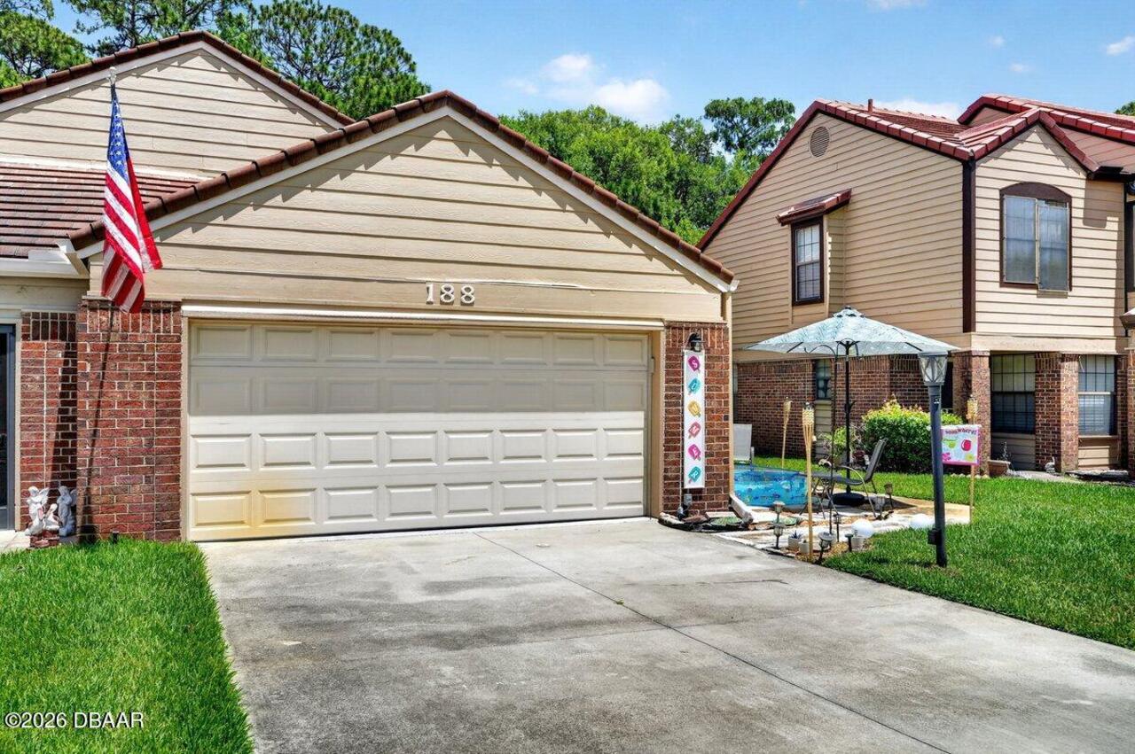 Listing Photo 11