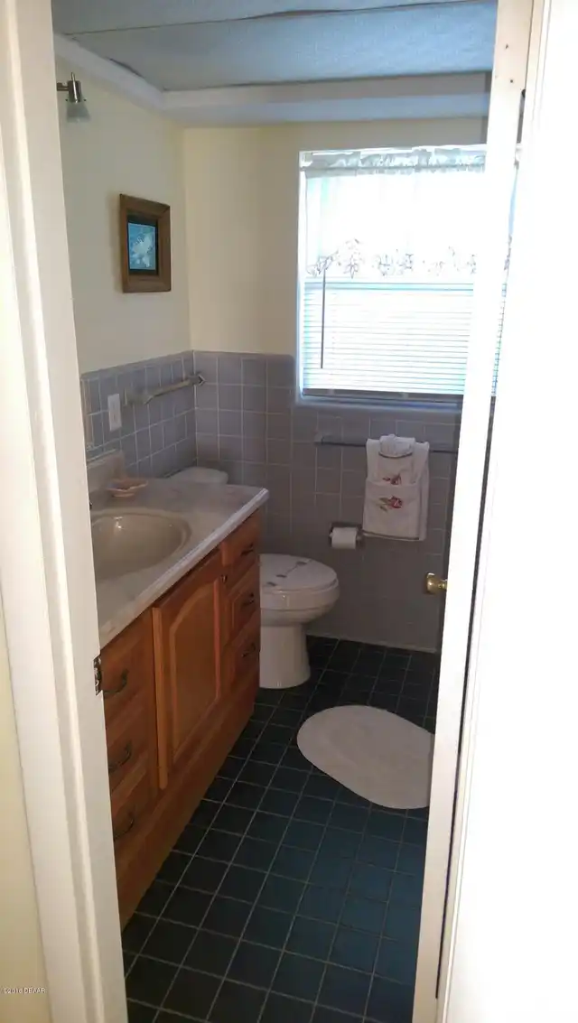 Listing Photo 15