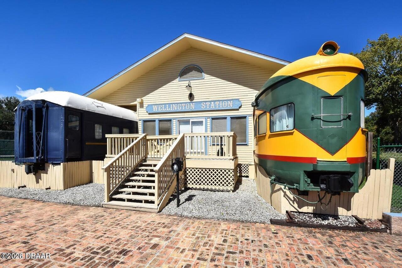 Listing Photo 17