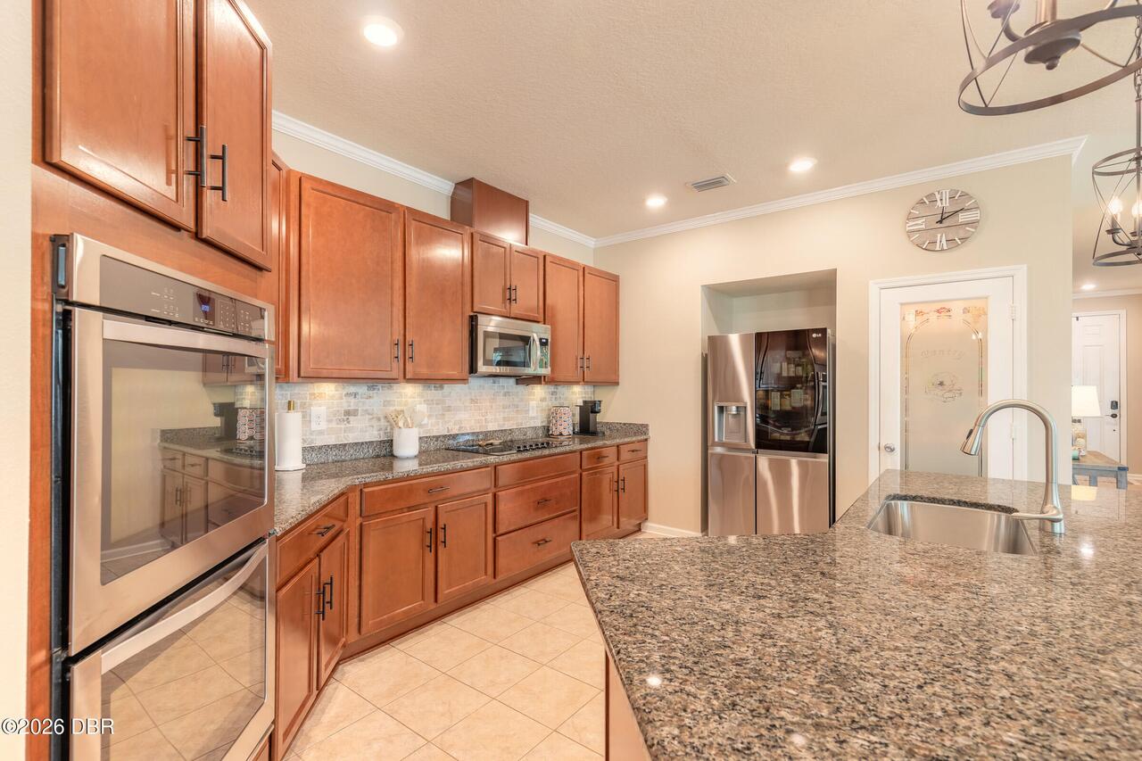 Listing Photo 16