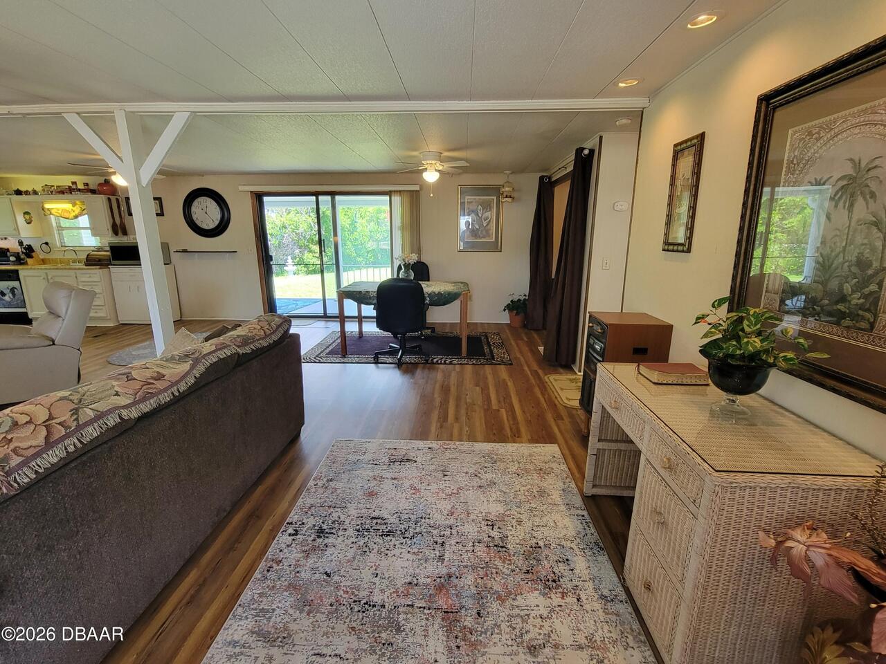 Listing Photo 7