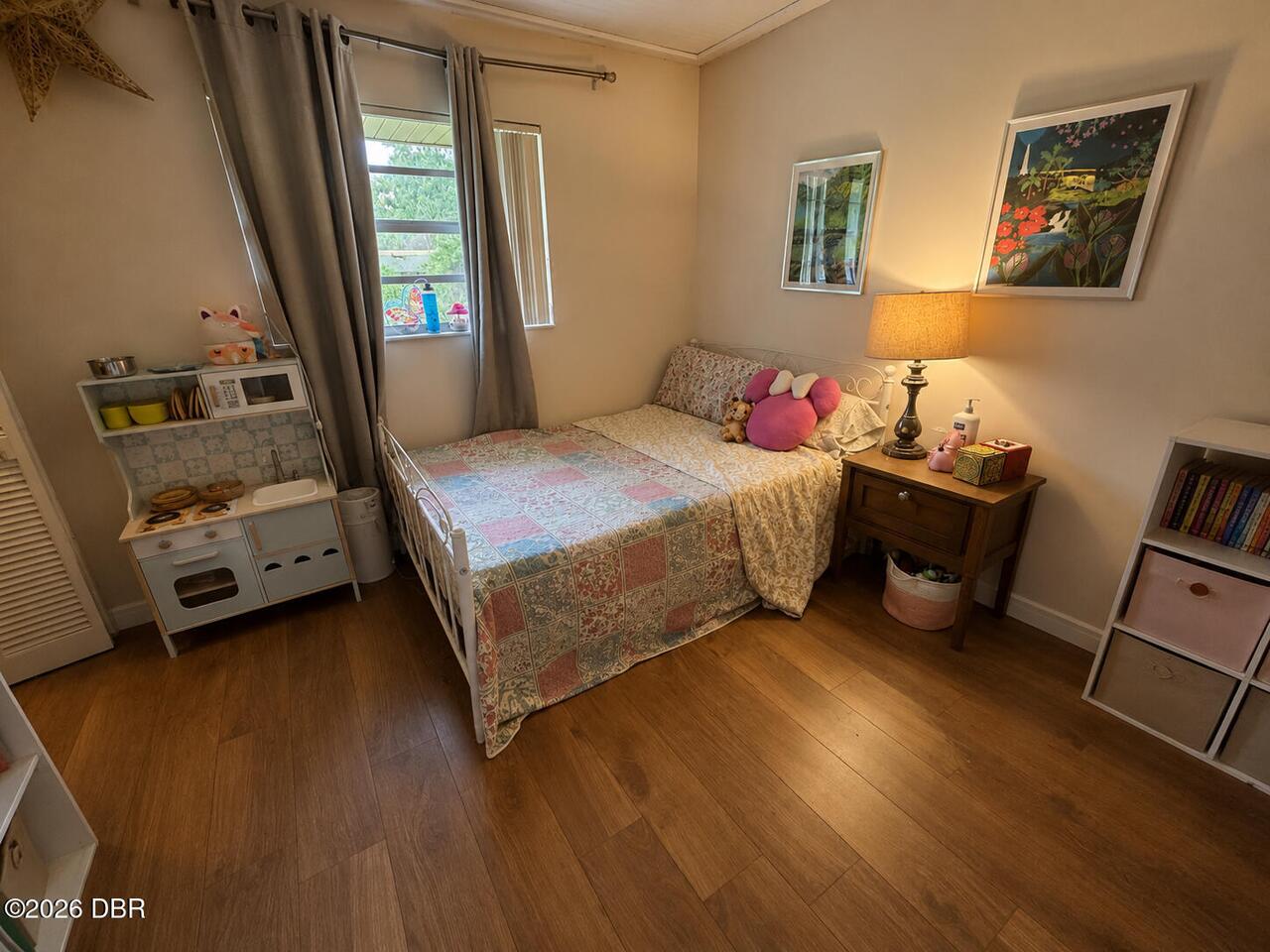 Listing Photo 8