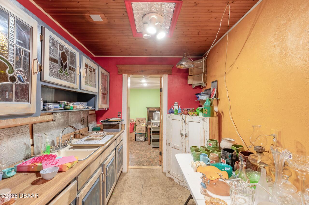 Listing Photo 7