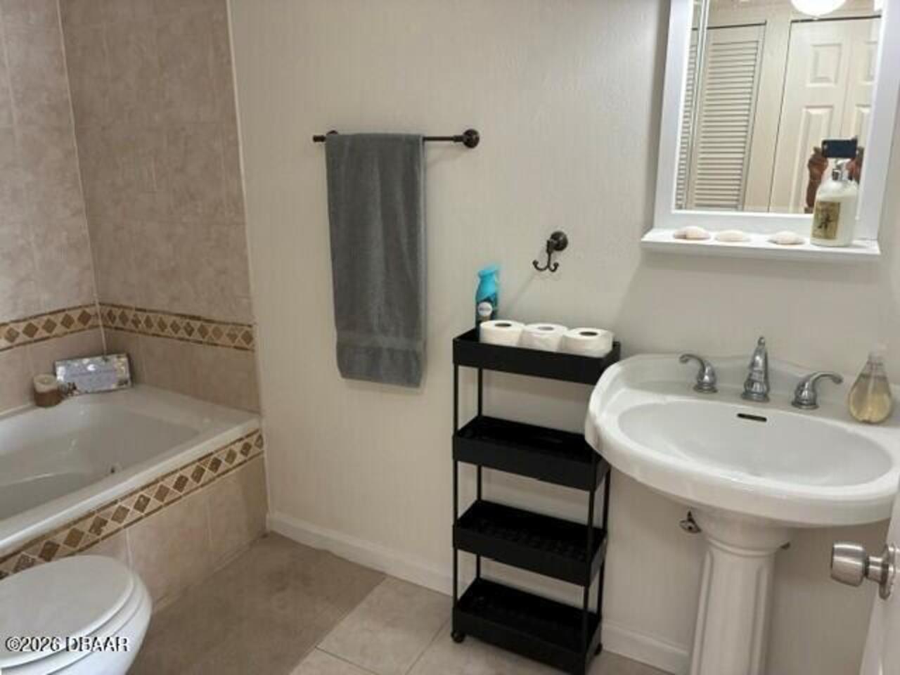 Listing Photo 12