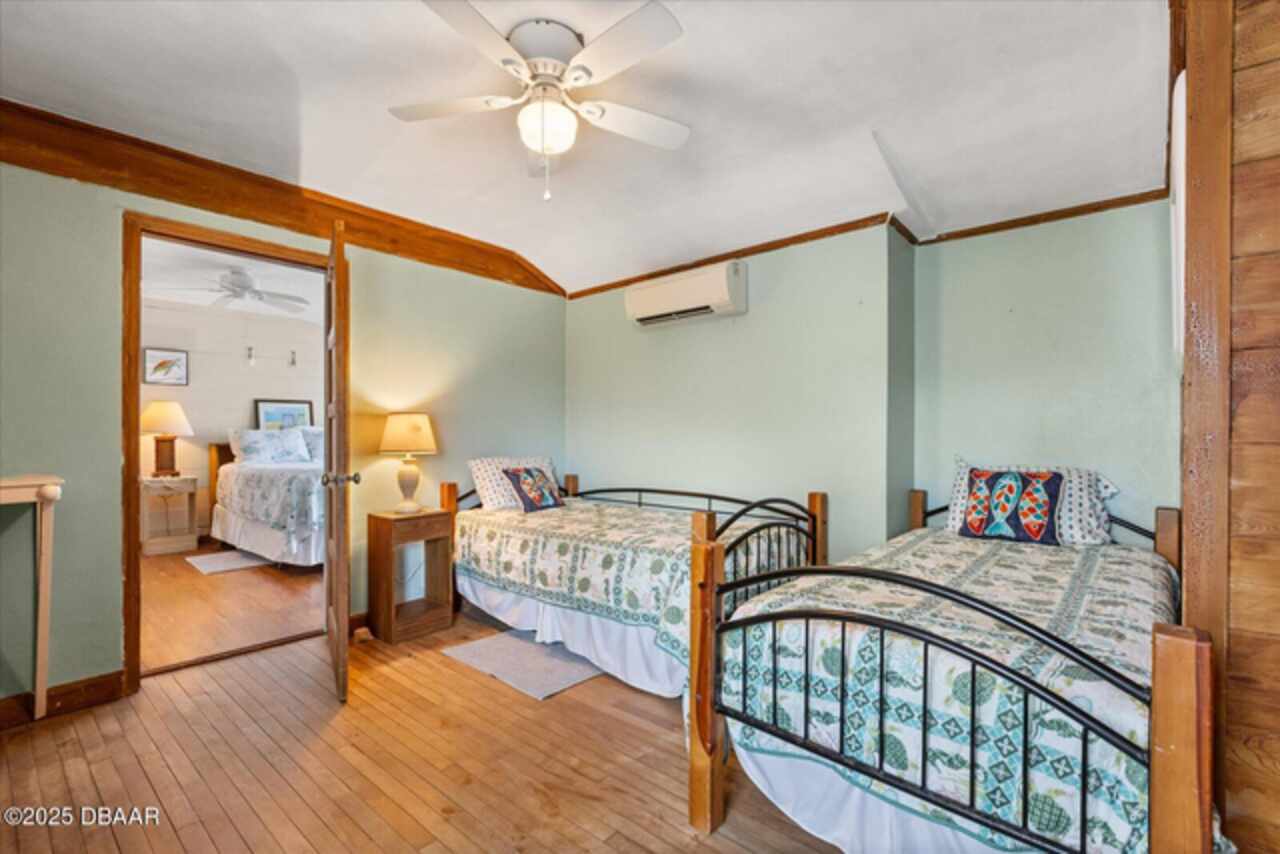 Listing Photo 14