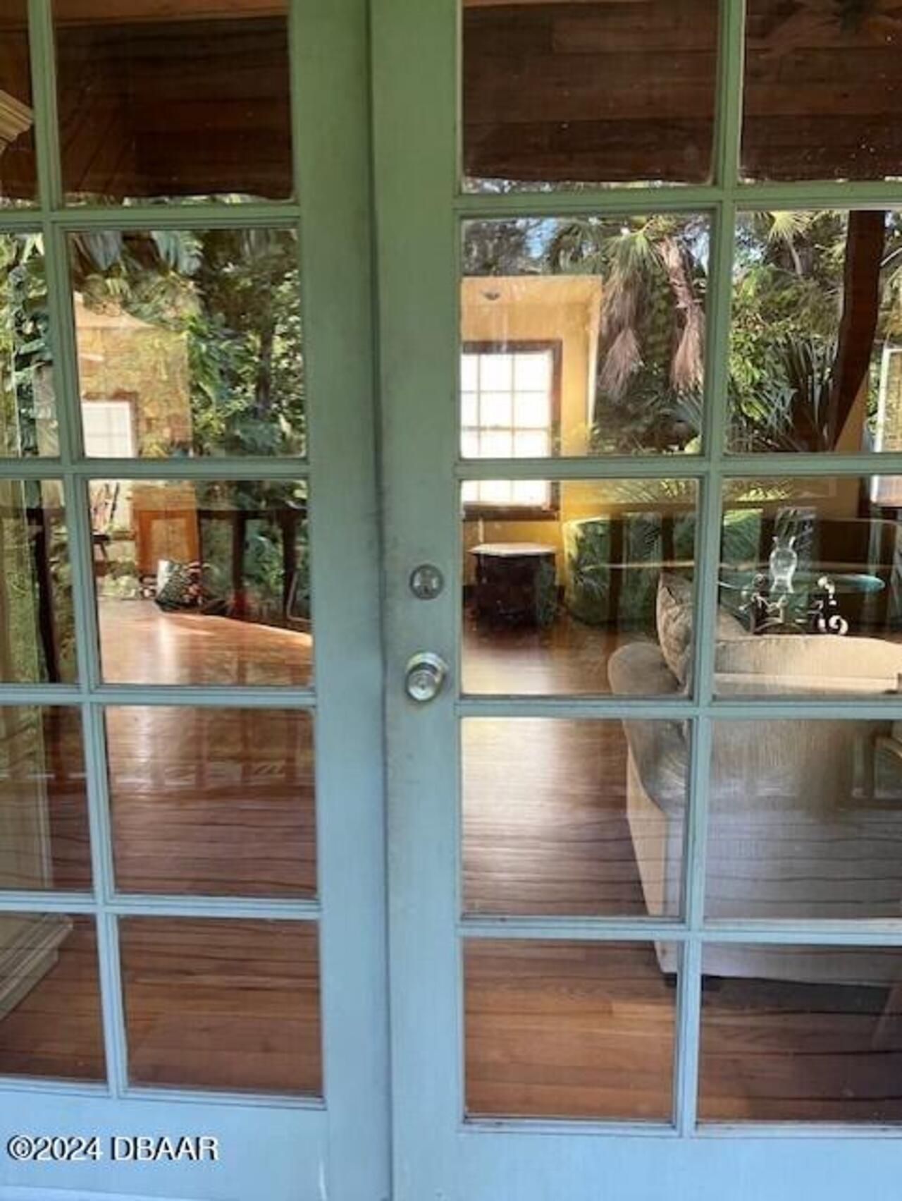 Listing Photo 14