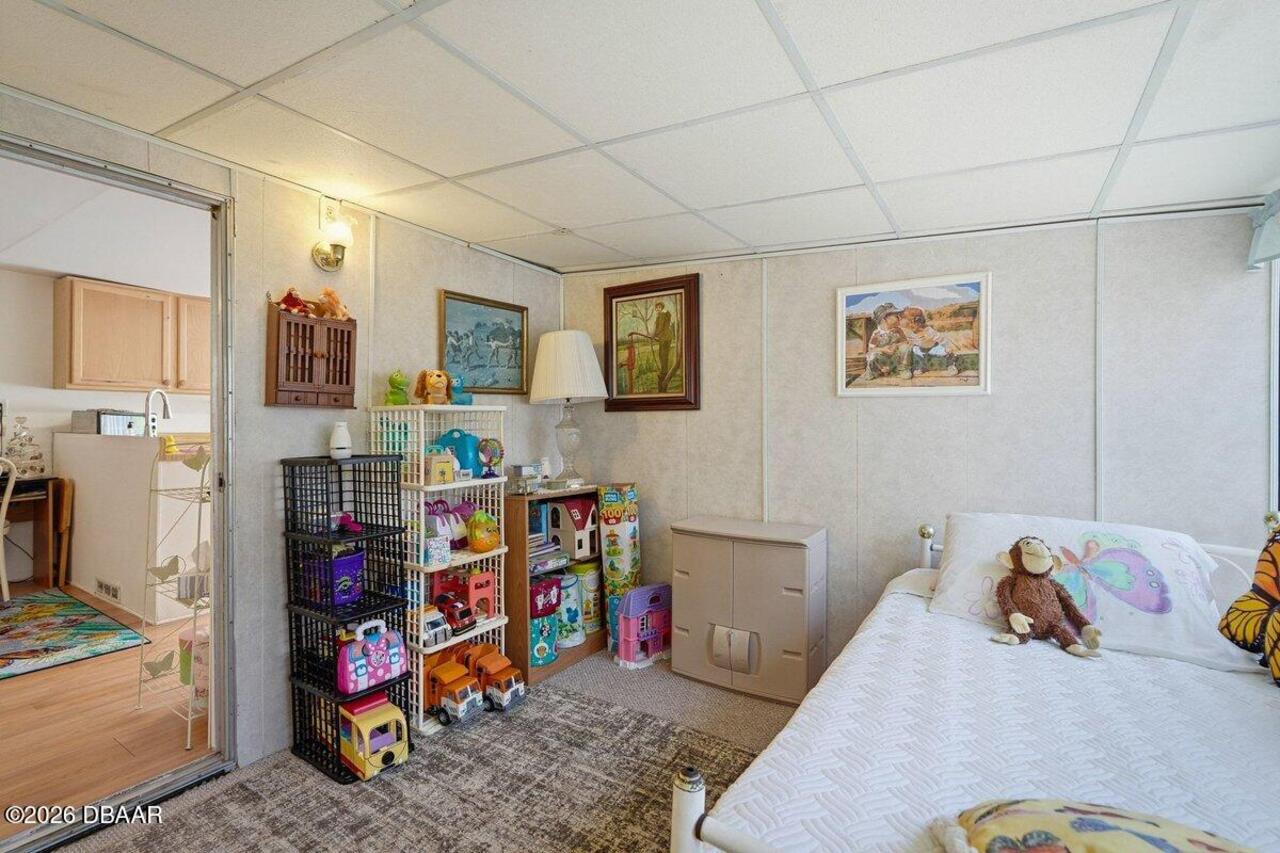 Listing Photo 15