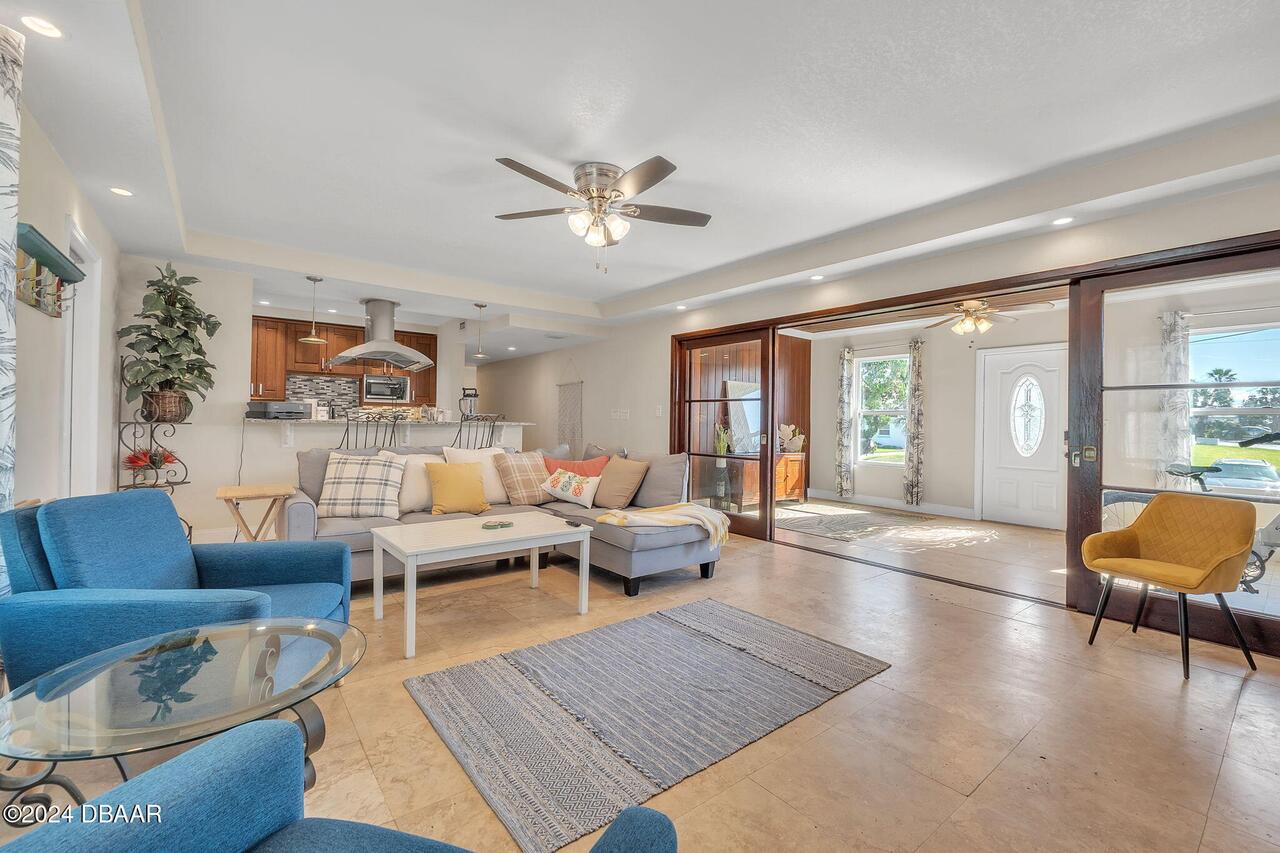 Listing Photo 9