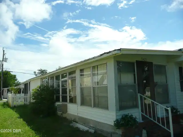 Listing Photo 14
