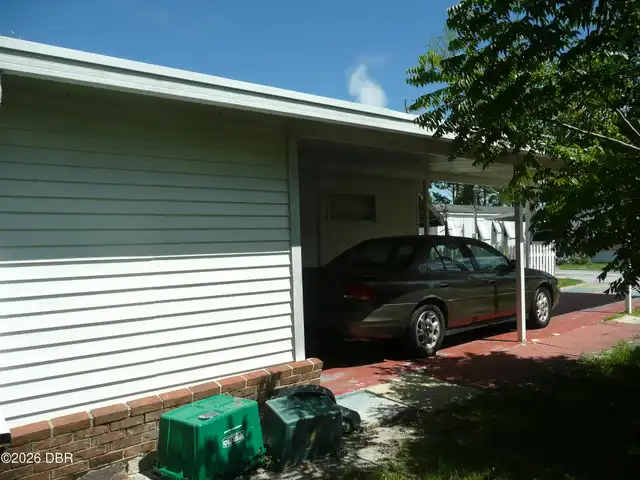 Listing Photo 15