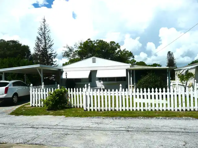 Listing Photo 18