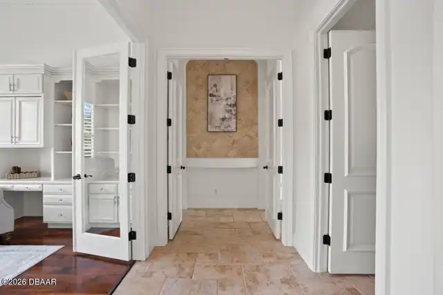 Listing Photo 25