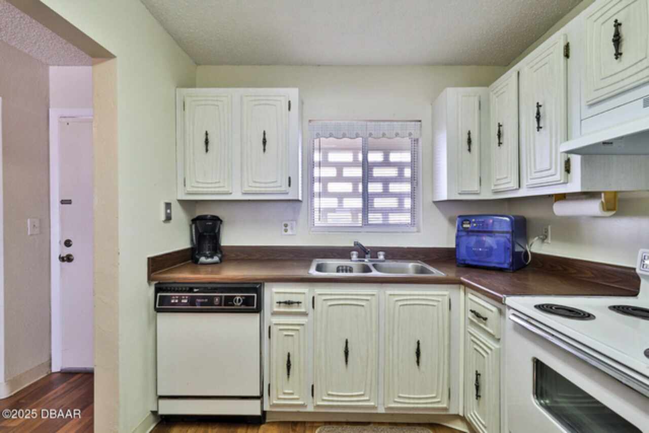 Listing Photo 19