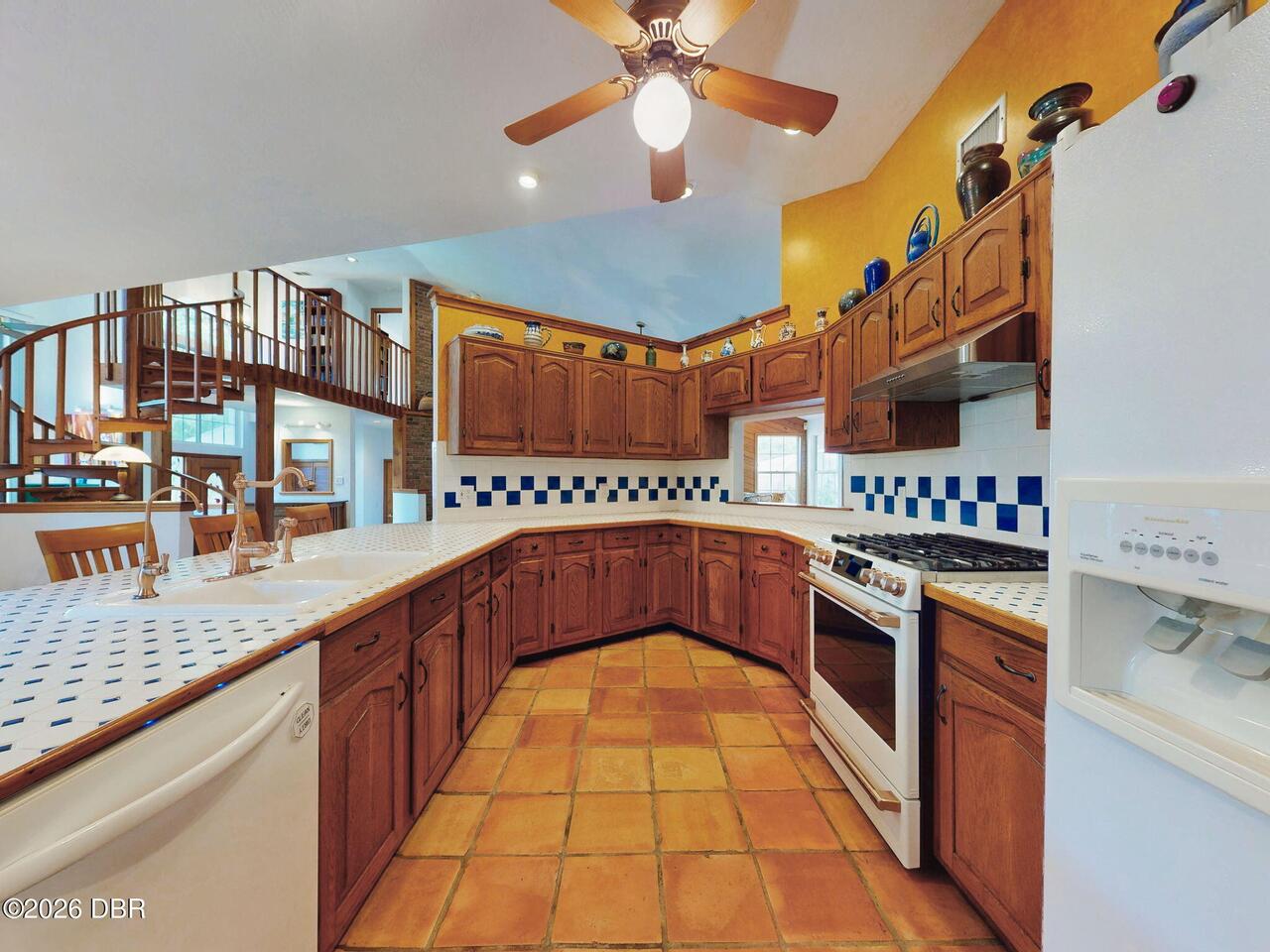 Listing Photo 15