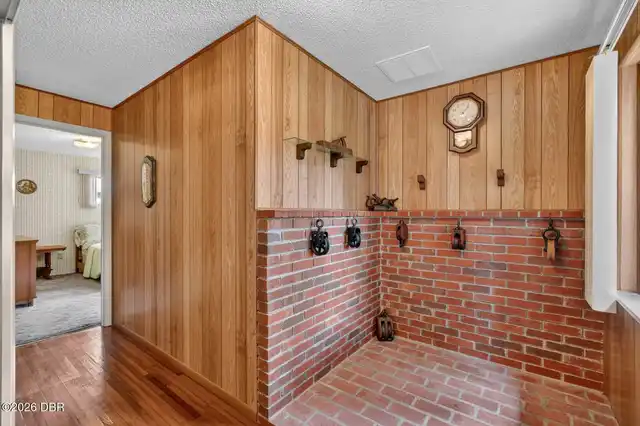 Listing Photo 13