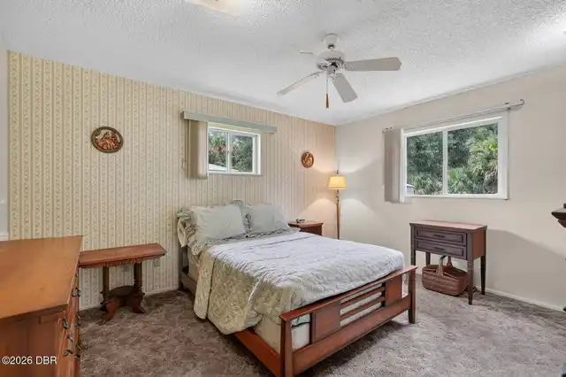 Listing Photo 14