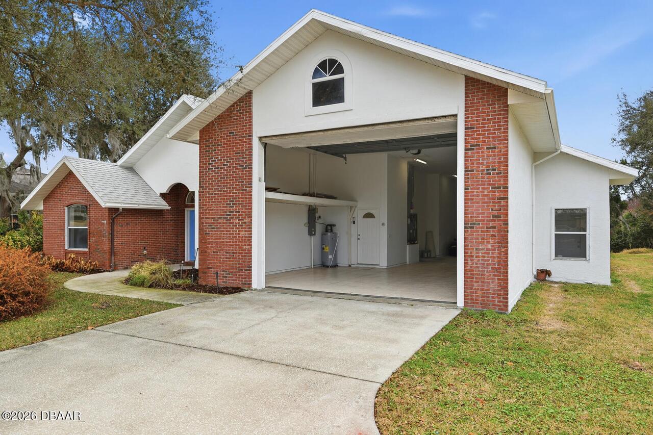 Listing Photo 9