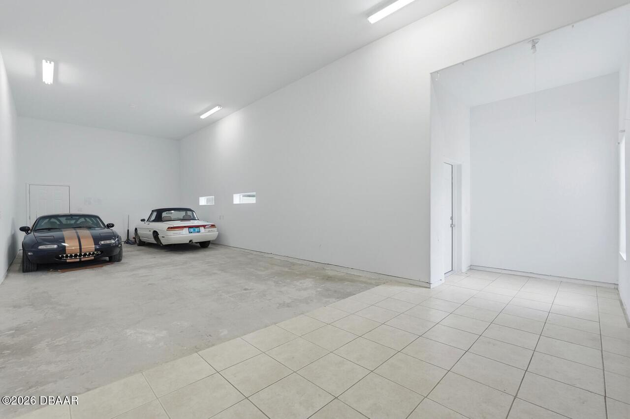Listing Photo 10