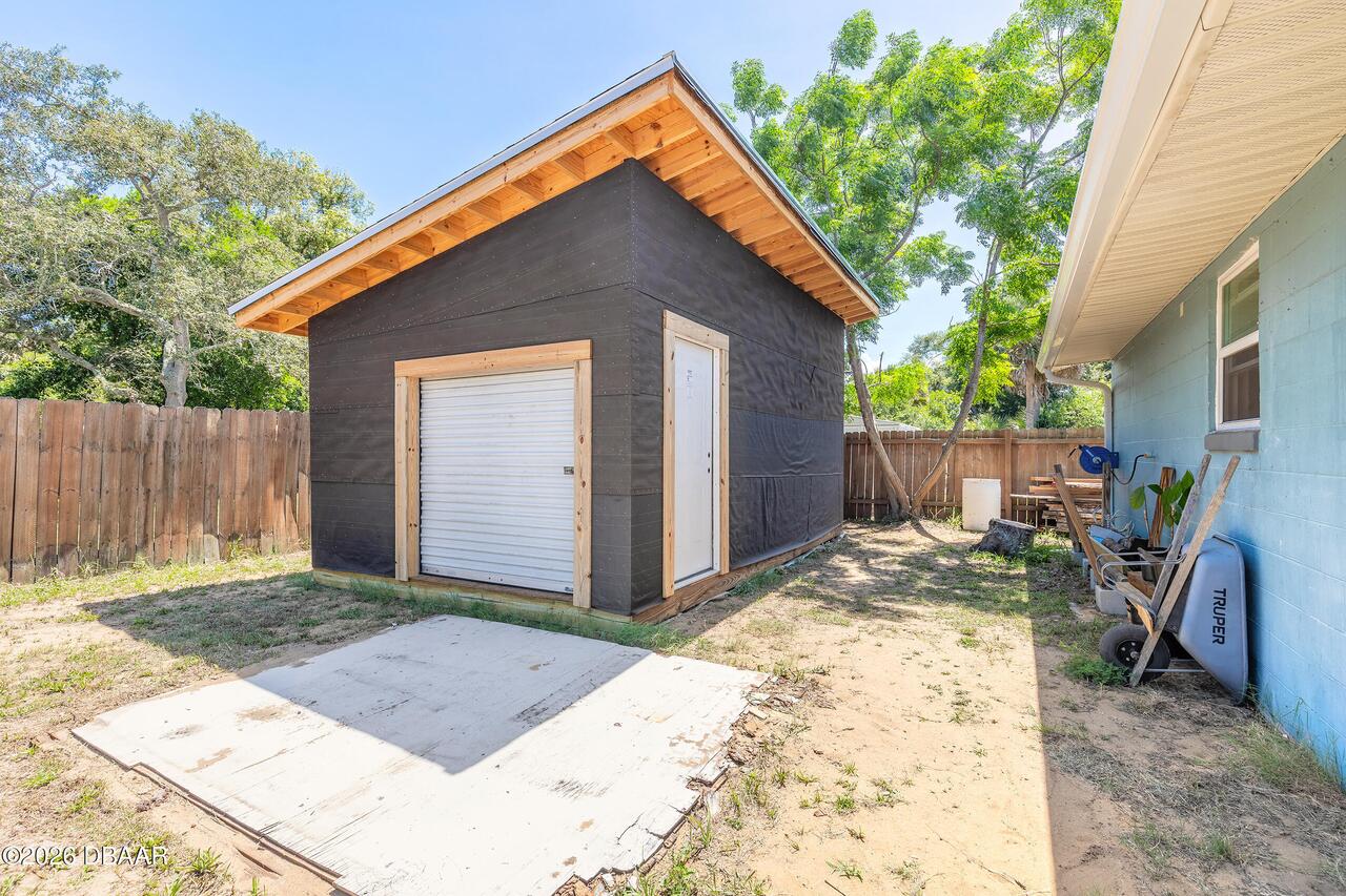 Listing Photo 10