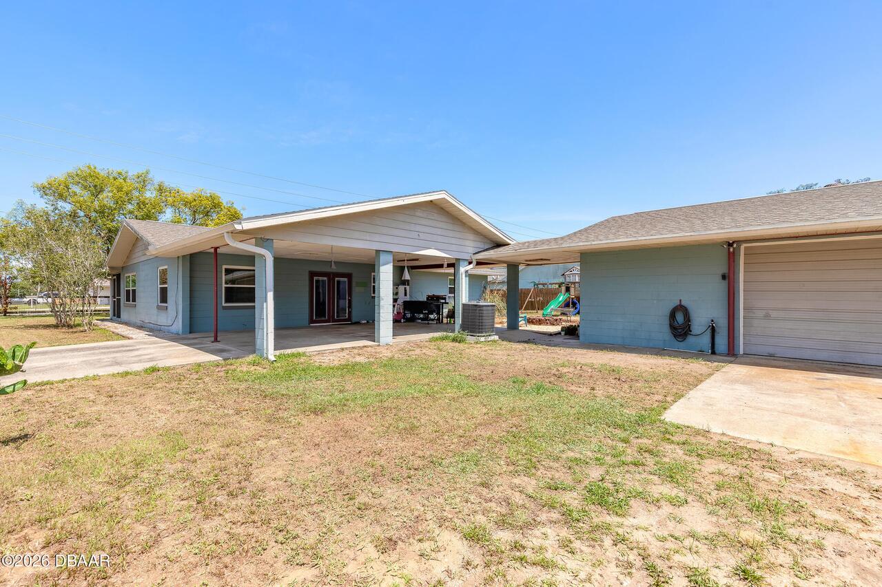 Listing Photo 11