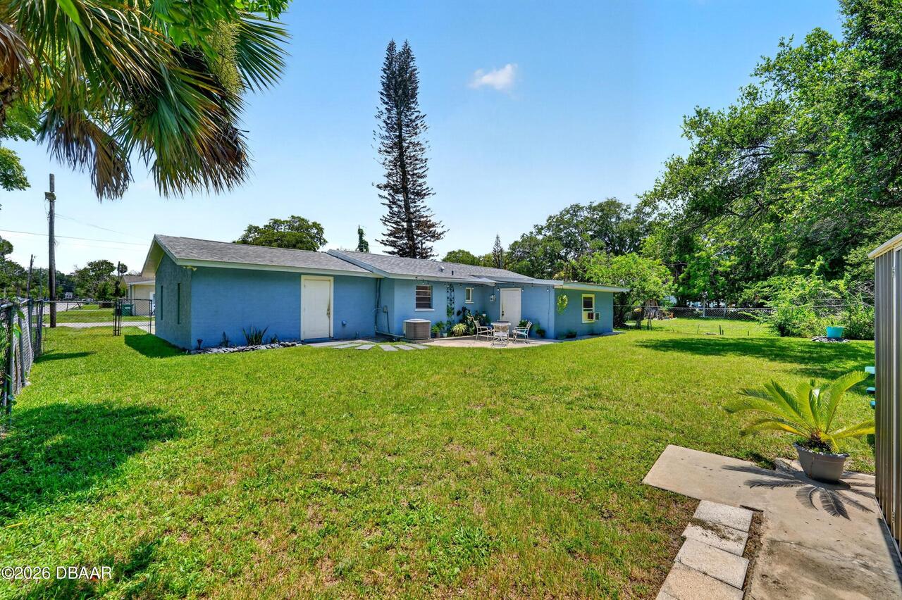 Listing Photo 11
