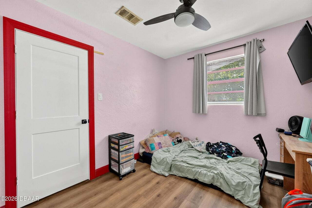 Listing Photo 25