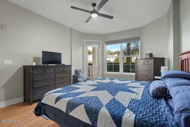 Listing Photo 11