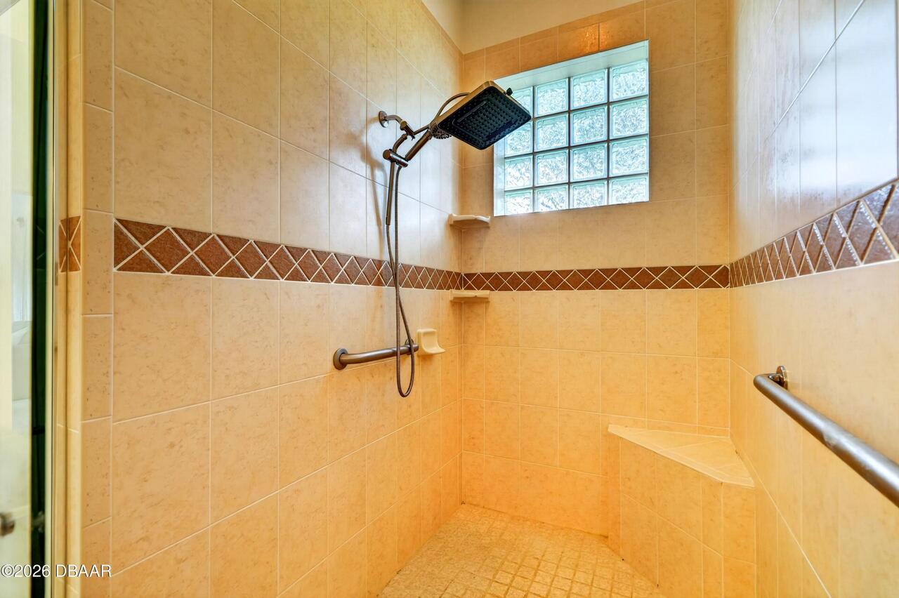 Listing Photo 42