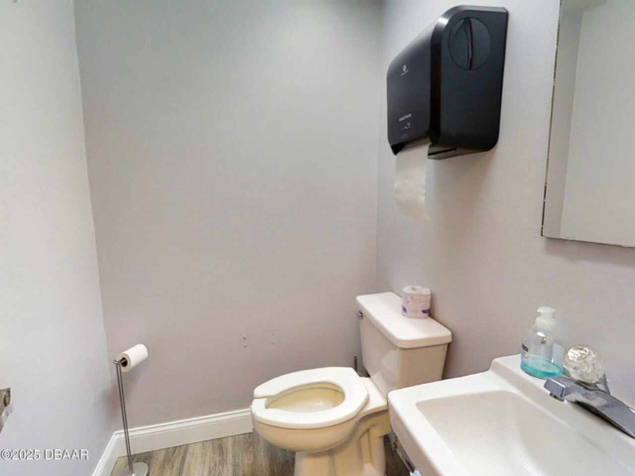 Listing Photo 37