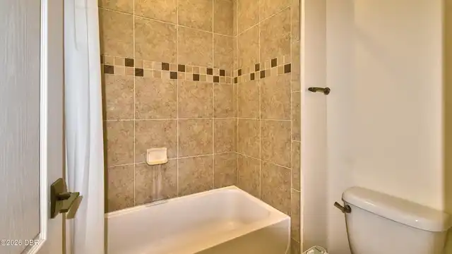 Listing Photo 24