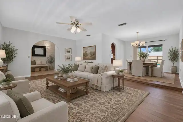 Listing Photo 6