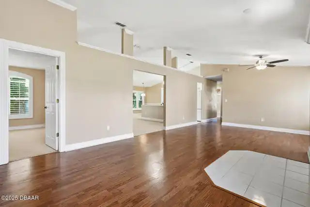 Listing Photo 7